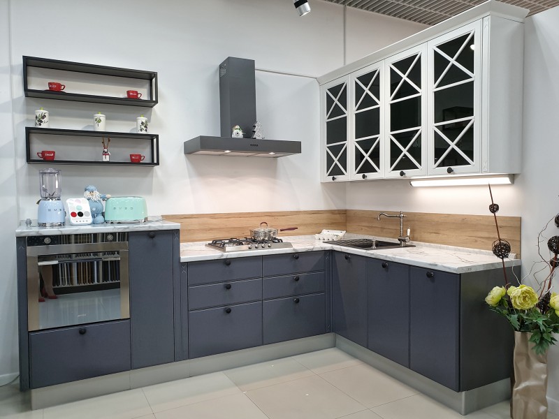 Кухня Людмила. Выставочный образец