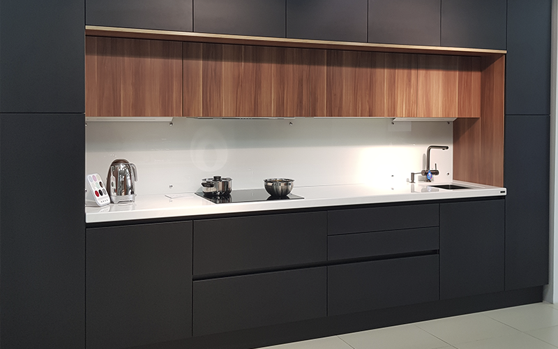 Кухня Ольга + Лариса. Выставочный образец