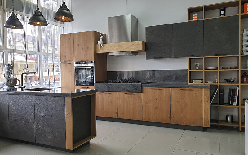 Кухня Петра. Выставочный образец